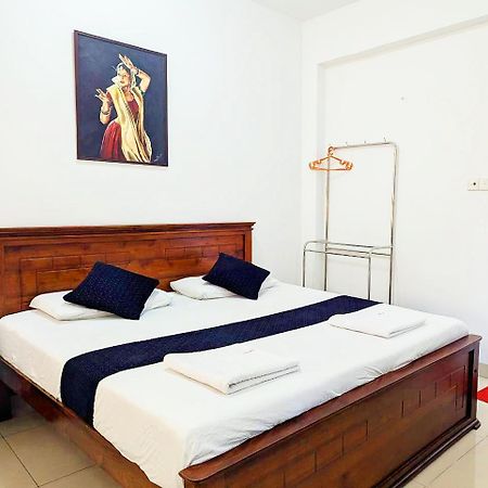 Boralesgamuwa Reliance Hotel المظهر الخارجي الصورة